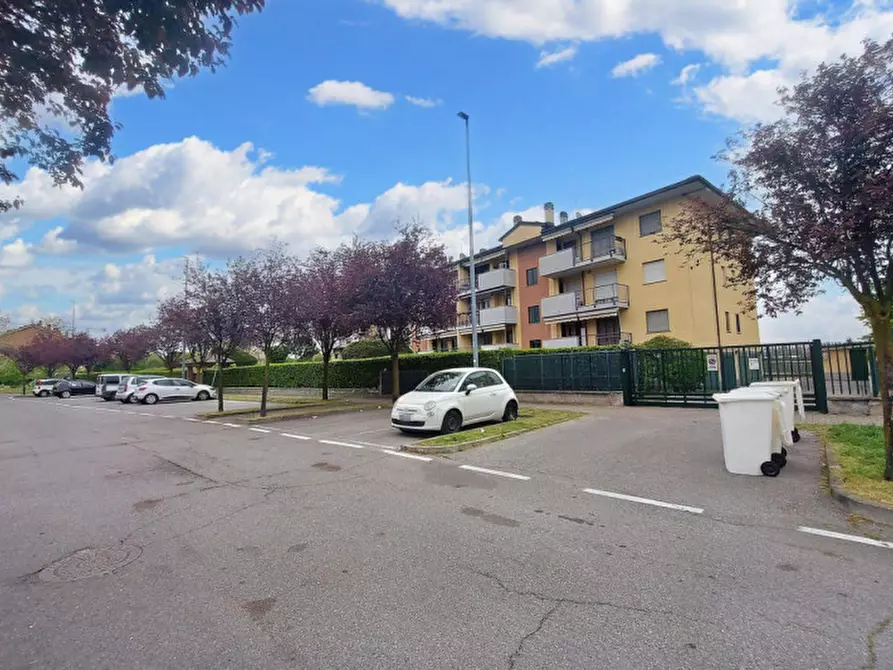 Immagine 10 di Posto auto in vendita  in Loc. Caleppio, Via Sandro Pertini, N. 48 a Settala