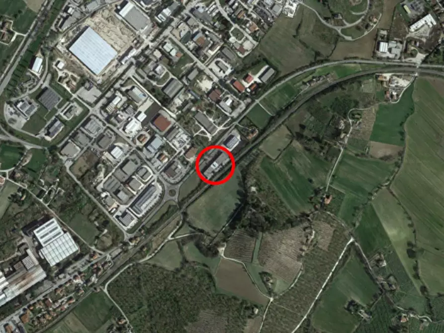 Immagine 14 di Ufficio in vendita  in Via dei Mestieri, N. 15 a Spoleto