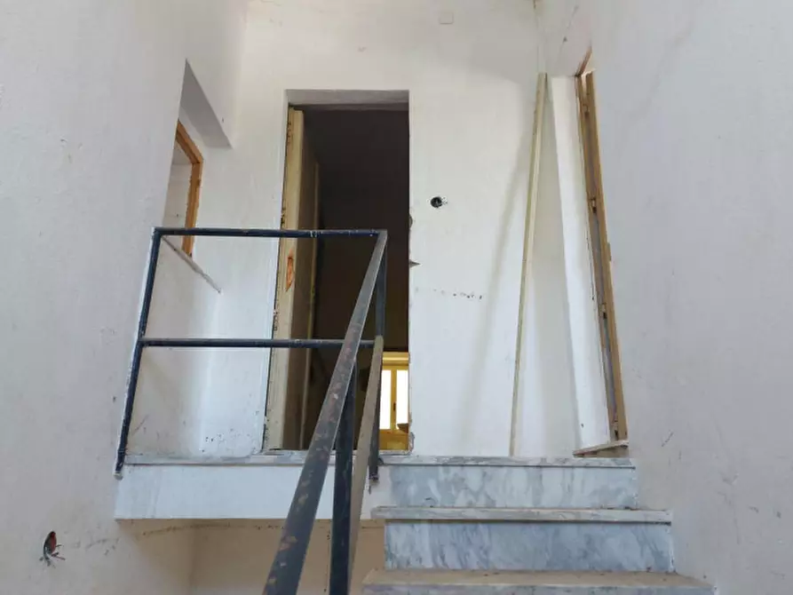 Immagine 14 di Capannone industriale in vendita  in Via Aldo Moro, N. 29-31 a Sanluri