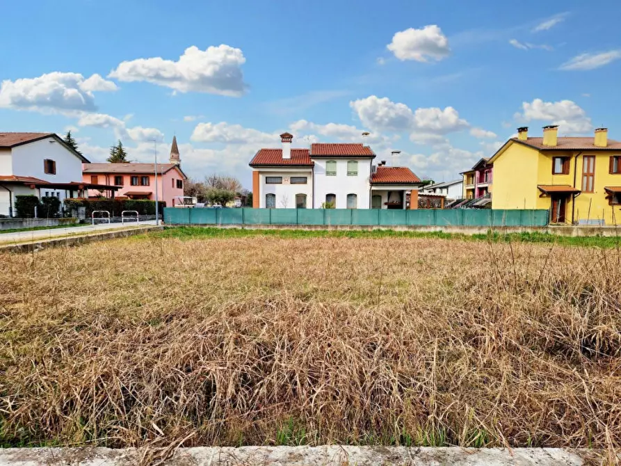 Immagine 2 di Terreno in vendita  in via Sanvido, N. snc a Castegnero
