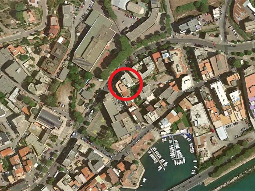 Immagine 28 di Negozio in vendita  in Via Emanuele Filiberto, N. 59 a Formia