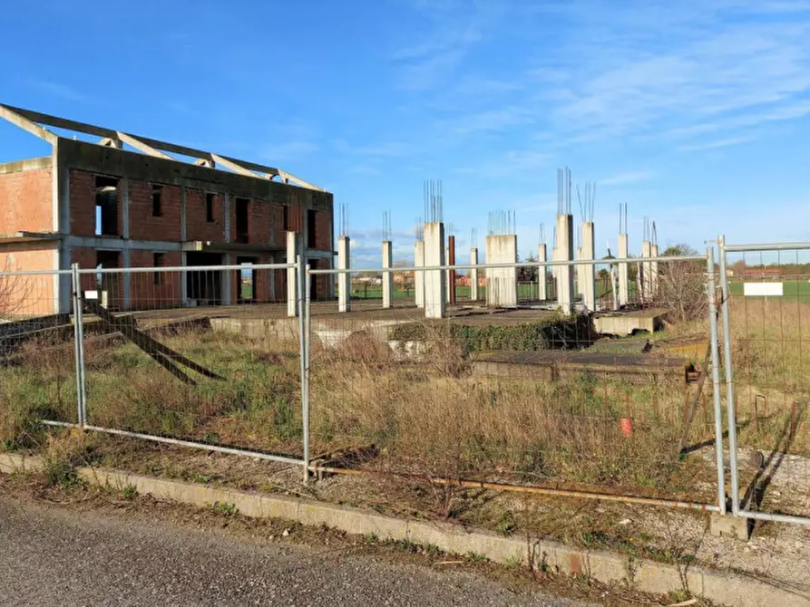Immagine 1 di Terreno in vendita  in Via Erbosa, N. snc a Forli'