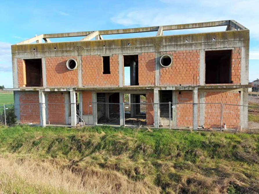 Immagine 2 di Terreno in vendita  in Via Erbosa, N. snc a Forli'