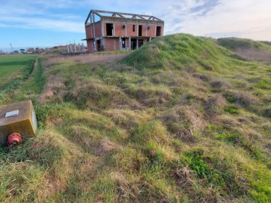 Immagine 3 di Terreno in vendita  in Via Erbosa, N. snc a Forli'