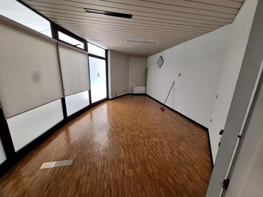 Immagine 2 di Ufficio in vendita  in Piazzale Cosimini, N. 4 a Grosseto