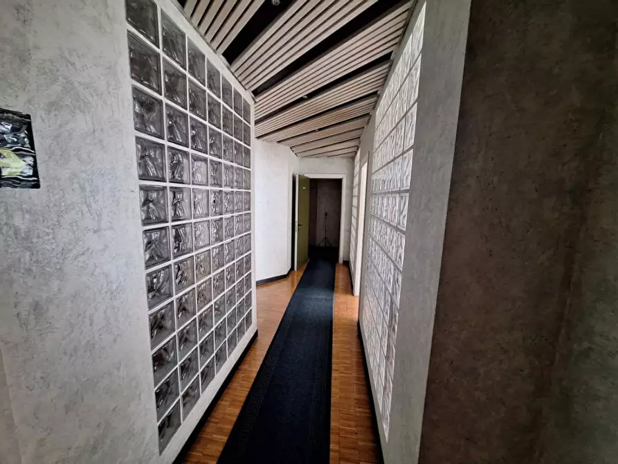 Immagine 9 di Ufficio in vendita  in Piazzale Cosimini, N. 4 a Grosseto