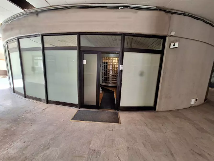 Immagine 23 di Ufficio in vendita  in Piazzale Cosimini, N. 4 a Grosseto