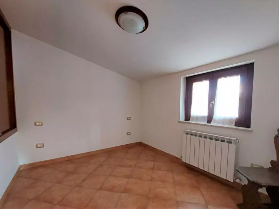 Immagine 9 di Appartamento in vendita  in Via degli Orti, N. snc a Preci