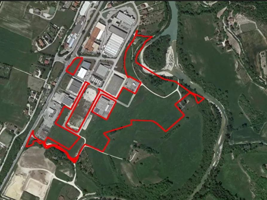 Immagine 1 di Terreno in vendita  in Località Smirra, SP 3 - Via Flaminia Nord, N. snc a Cagli