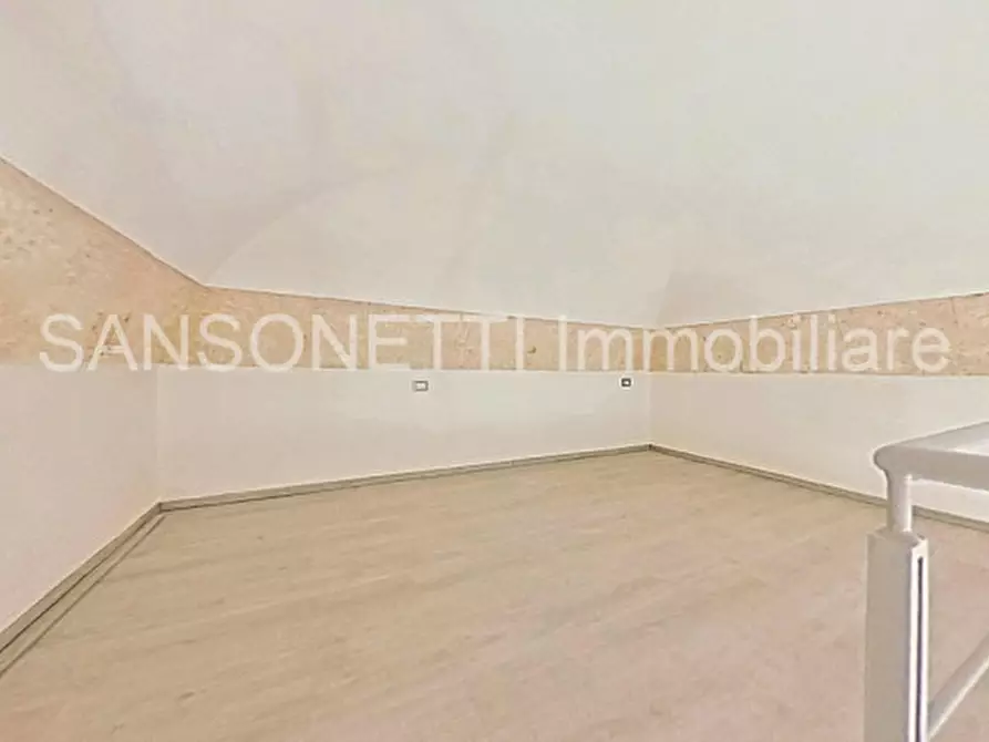 Immagine 7 di Loft/Open space in vendita  in Savelletri a Fasano