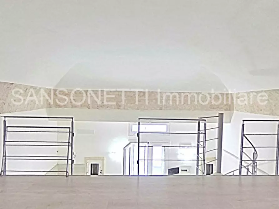 Immagine 10 di Loft/Open space in vendita  in Savelletri a Fasano