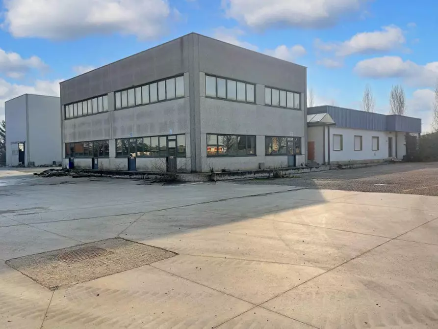 Immagine 3 di Capannone industriale in vendita  in Via Cremona, N. 11/13 a Pizzighettone