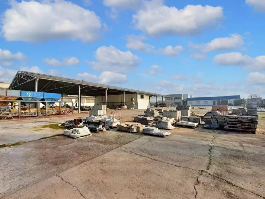 Immagine 9 di Capannone industriale in vendita  in Via Cremona, N. 11/13 a Pizzighettone