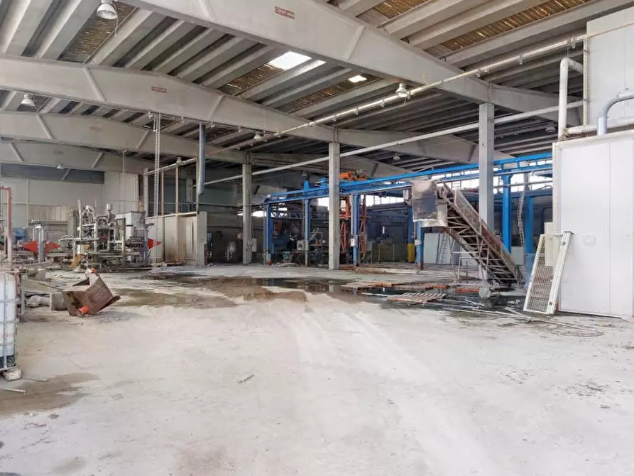 Immagine 14 di Capannone industriale in vendita  in Via Cremona, N. 11/13 a Pizzighettone