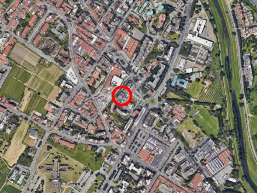 Immagine 12 di Posto auto in vendita  in Viale Montegrappa, N. 278/E a Prato