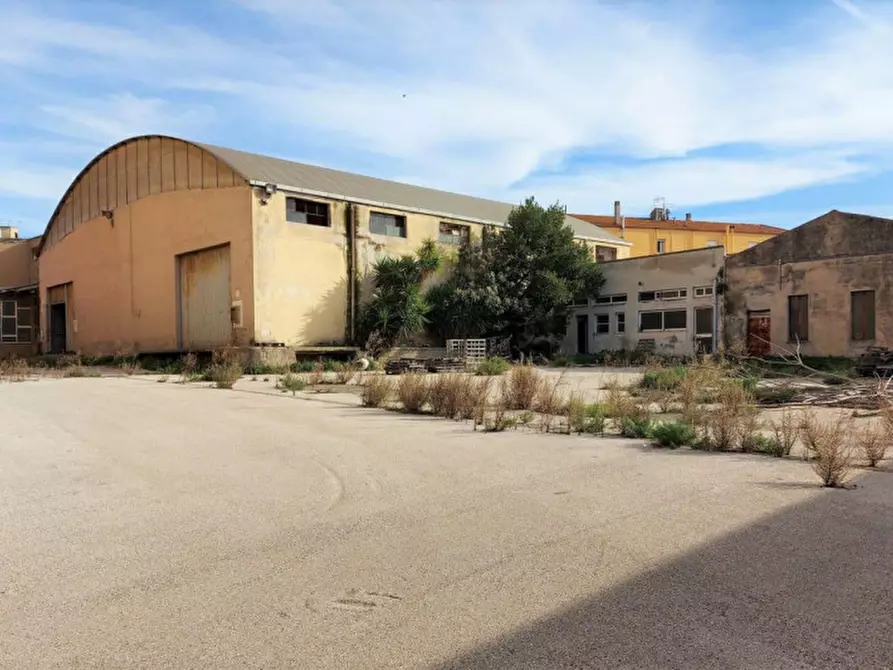 Immagine 5 di Capannone industriale in vendita  in Viale Monastir, N. 50 a Cagliari