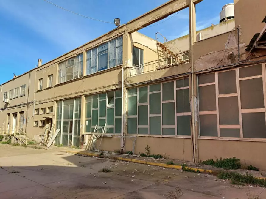 Immagine 17 di Capannone industriale in vendita  in Viale Monastir, N. 50 a Cagliari