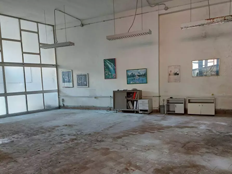 Immagine 22 di Capannone industriale in vendita  in Viale Monastir, N. 50 a Cagliari