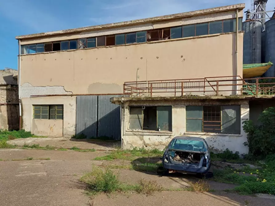 Immagine 23 di Capannone industriale in vendita  in Viale Monastir, N. 50 a Cagliari