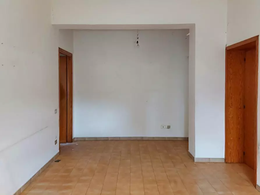 Immagine 27 di Capannone industriale in vendita  in Viale Monastir, N. 50 a Cagliari