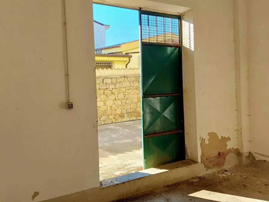 Immagine 14 di Capannone industriale in vendita  in Via Nazionale, N. 235-237 a Serrenti