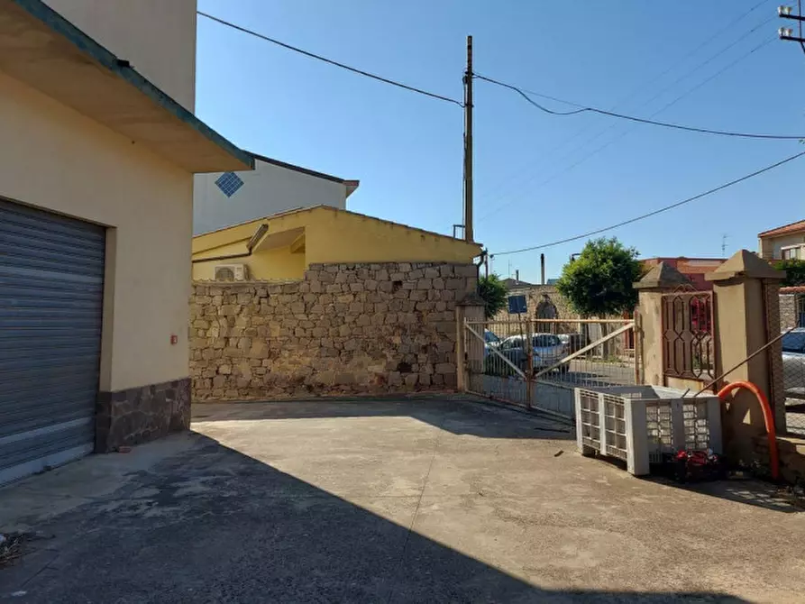 Immagine 17 di Capannone industriale in vendita  in Via Nazionale, N. 235-237 a Serrenti