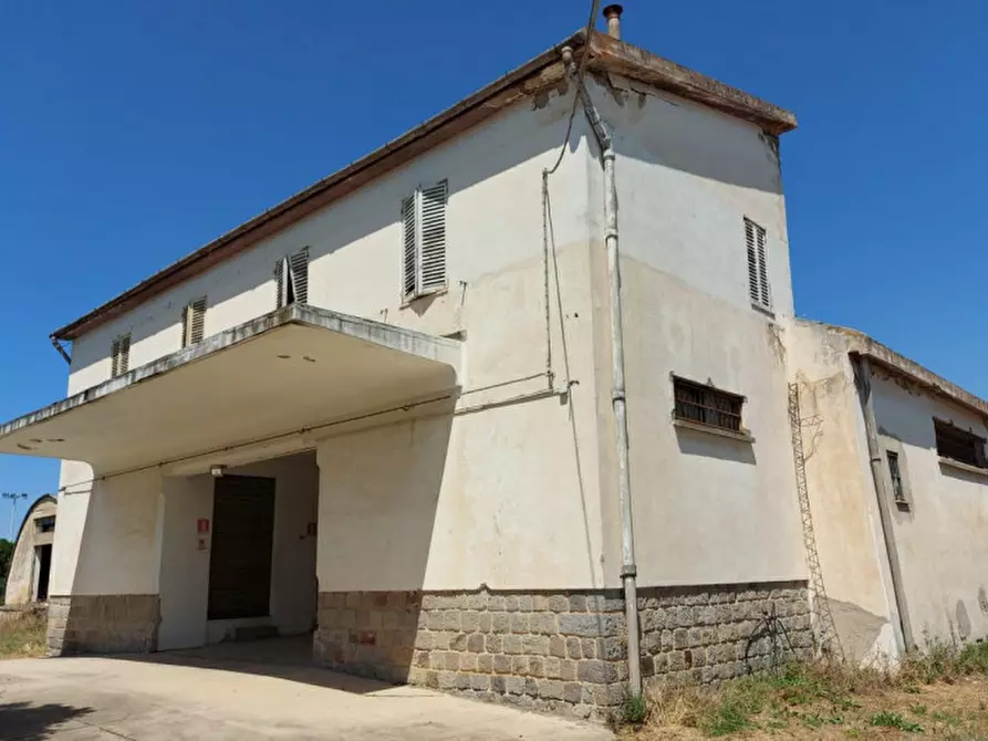 Immagine 1 di Capannone industriale in vendita  in Via Tommaseo, N. 1 a San Gavino Monreale