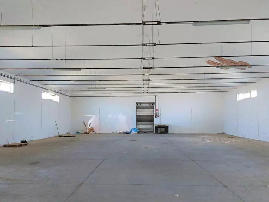 Immagine 4 di Capannone industriale in vendita  in Via Tommaseo, N. 1 a San Gavino Monreale