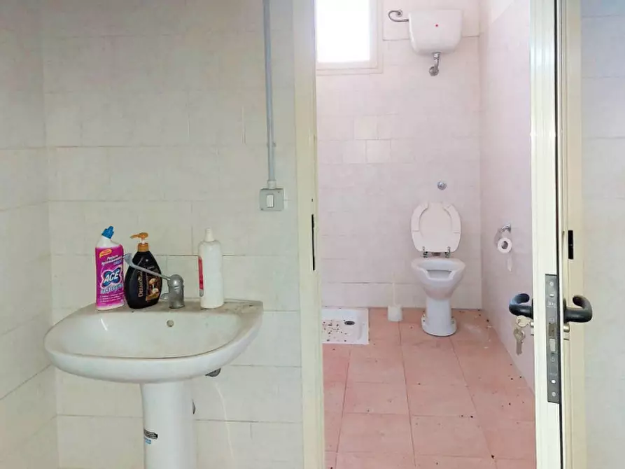 Immagine 8 di Capannone industriale in vendita  in Via Tommaseo, N. 1 a San Gavino Monreale