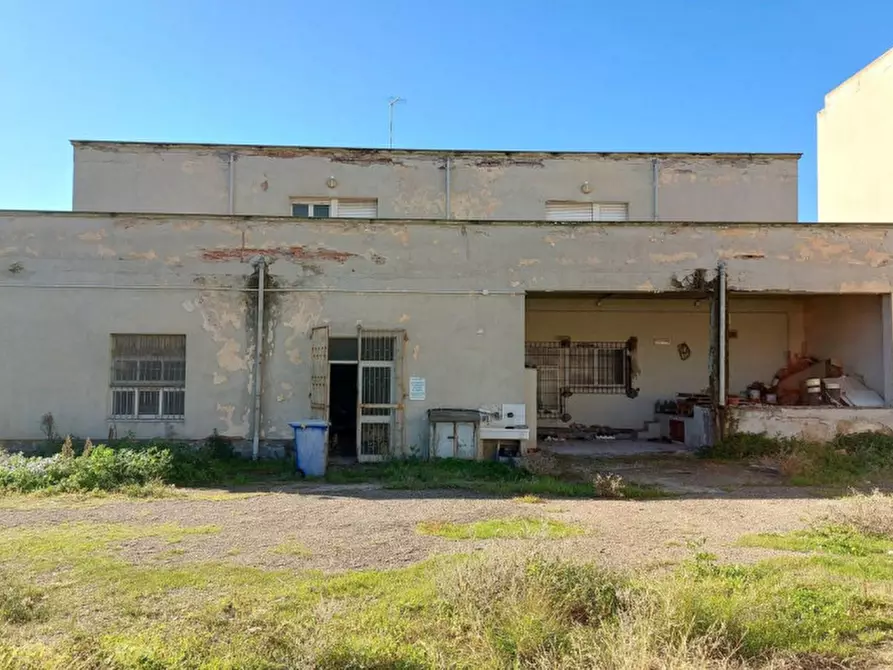 Immagine 10 di Capannone industriale in vendita  in Via Dante Alighieri, N. 128 a Quartu Sant'elena