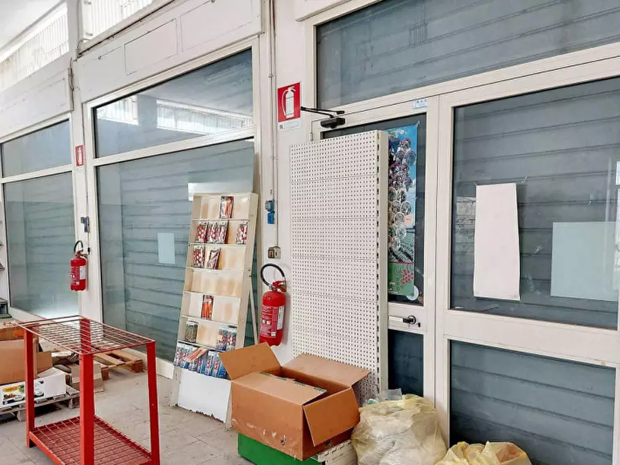 Immagine 11 di Capannone industriale in vendita  in Via Dante Alighieri, N. 128 a Quartu Sant'elena