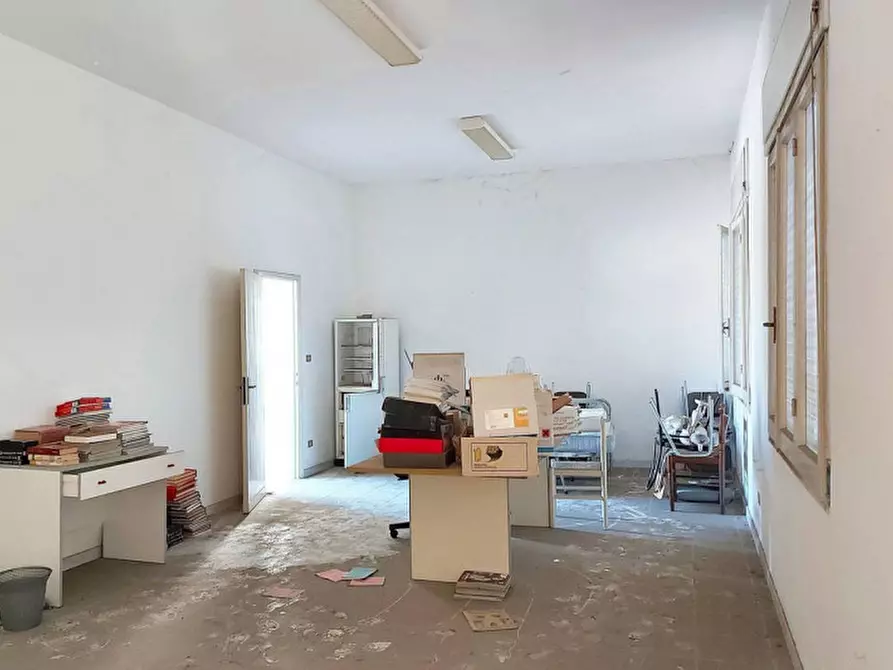 Immagine 15 di Capannone industriale in vendita  in Via Dante Alighieri, N. 128 a Quartu Sant'elena