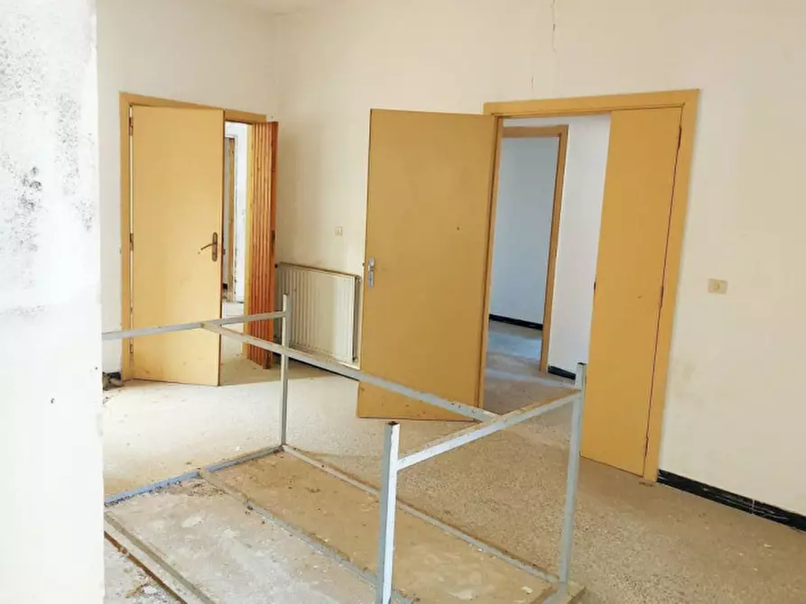 Immagine 3 di Ufficio in vendita  in Via Sant'Isidoro, N. 7 a Isili