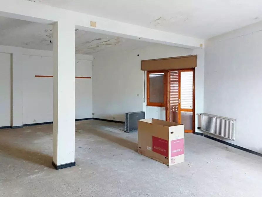 Immagine 8 di Ufficio in vendita  in Via Sant'Isidoro, N. 7 a Isili