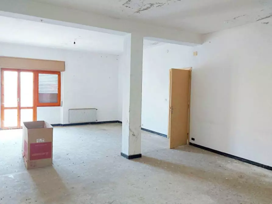 Immagine 10 di Ufficio in vendita  in Via Sant'Isidoro, N. 7 a Isili