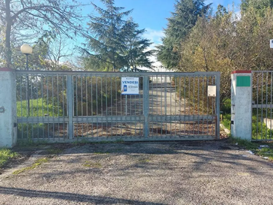 Immagine 29 di Capannone industriale in vendita  in Via Marisa Bellisario, N. 55 a Nuoro