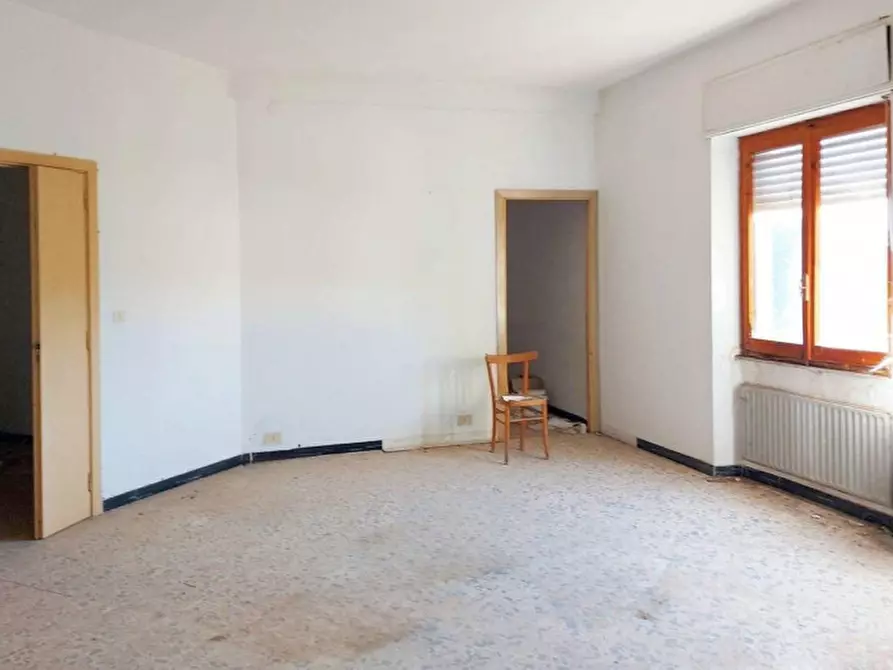 Immagine 5 di Appartamento in vendita  in Via Sant'Isidoro, N. 7 a Isili