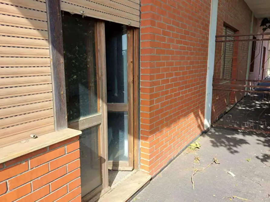 Immagine 14 di Appartamento in vendita  in Via Sant'Isidoro, N. 7 a Isili