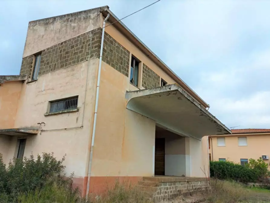 Immagine 3 di Capannone industriale in vendita  in Corso Europa, N. 93-95 a Gonnostramatza