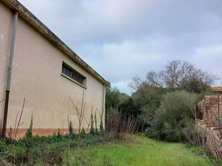 Immagine 7 di Capannone industriale in vendita  in Corso Europa, N. 93-95 a Gonnostramatza