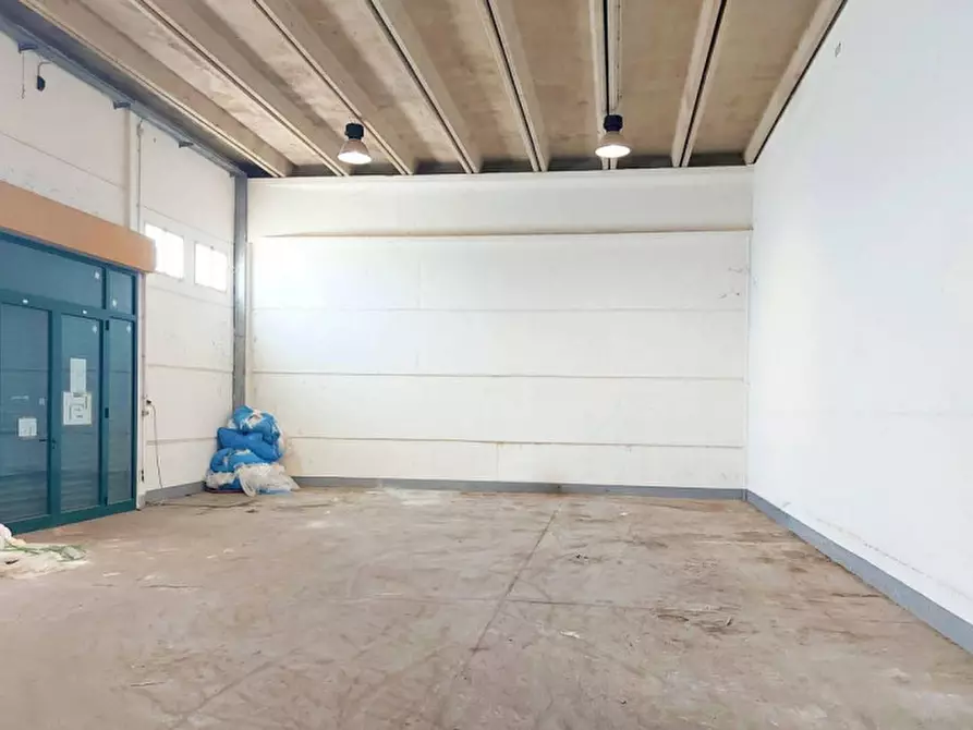 Immagine 6 di Capannone industriale in vendita  in Via Zirra, N. snc a Alghero