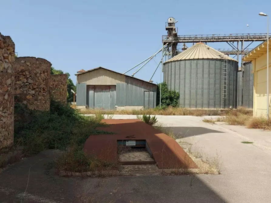 Immagine 9 di Capannone industriale in vendita  in Via Zirra, N. snc a Alghero