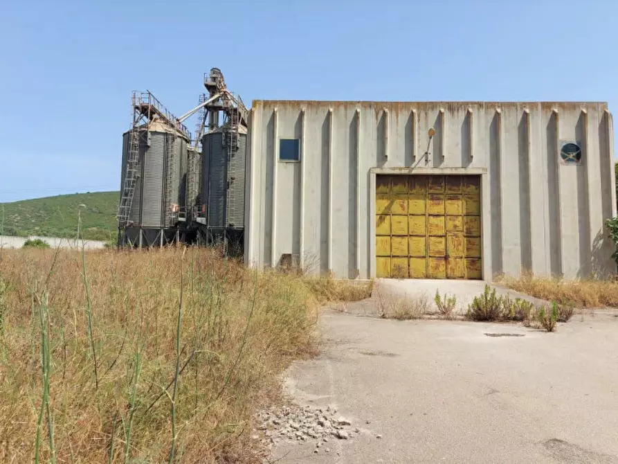 Immagine 15 di Capannone industriale in vendita  in Via Zirra, N. snc a Alghero