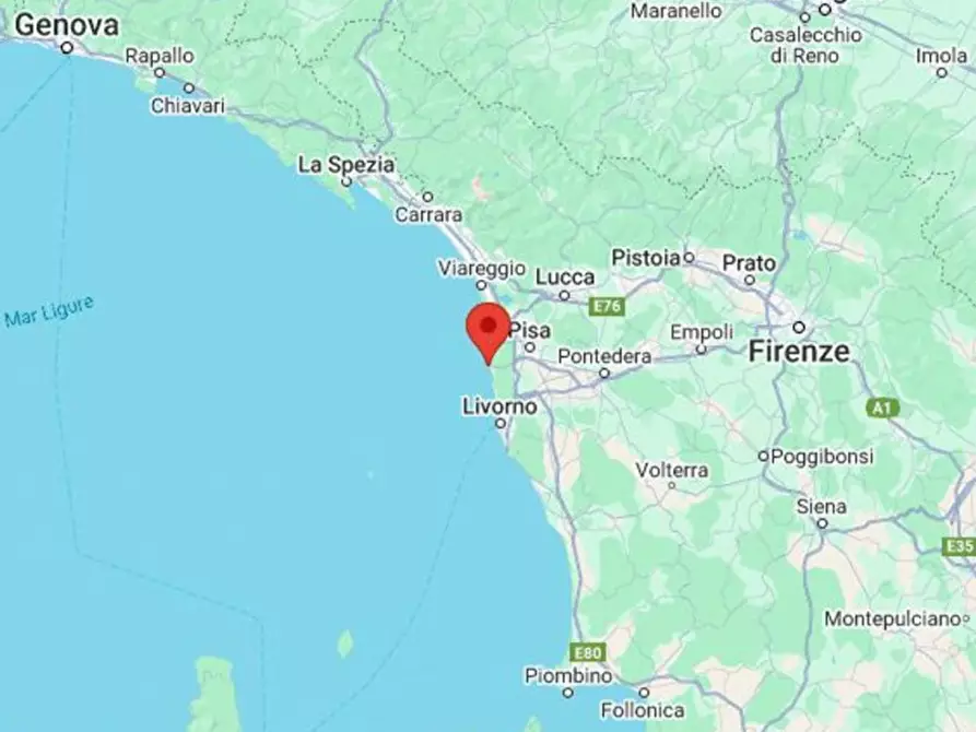 Immagine 19 di Posto auto in vendita  in Marina di Pisa, N. snc a Pisa