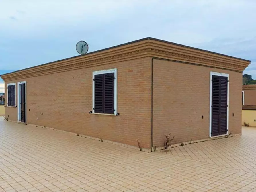 Immagine 17 di Cantina in vendita  in Via Alabnia, N. 6 a Porto Sant'elpidio