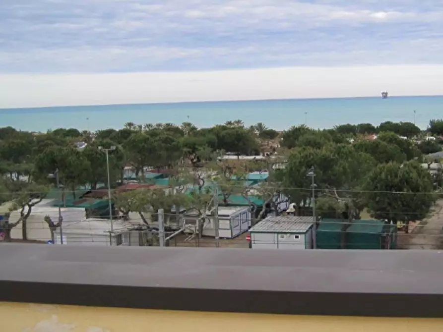 Immagine 18 di Cantina in vendita  in Via Alabnia, N. 6 a Porto Sant'elpidio