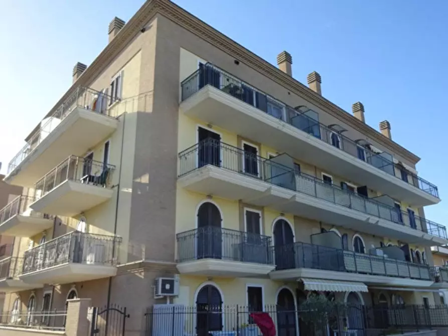 Immagine 22 di Cantina in vendita  in Via Alabnia, N. 6 a Porto Sant'elpidio