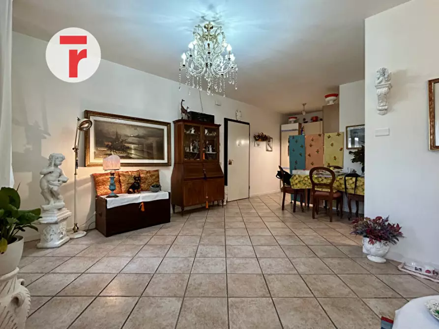 Immagine 2 di Appartamento in vendita  in Via Mameli a Cadoneghe