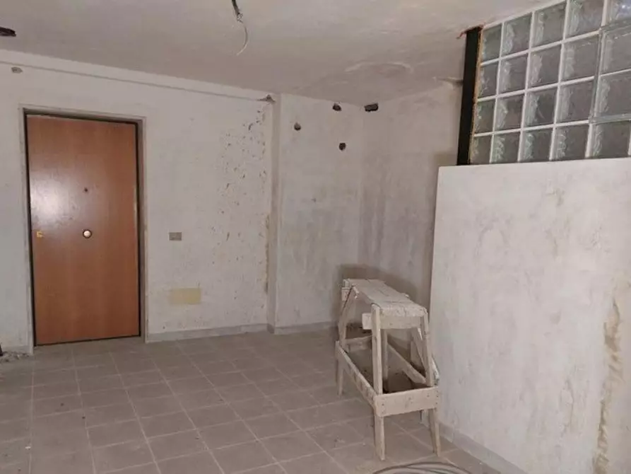 Immagine 9 di Magazzino in vendita  in Via Regabulto, N. snc a Enna