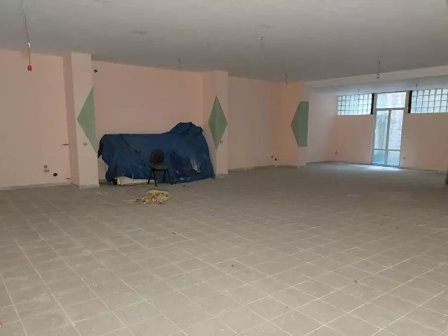Immagine 14 di Magazzino in vendita  in Via Regabulto, N. snc a Enna